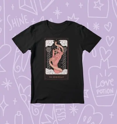 Remera tarot - 5 The Hierophant